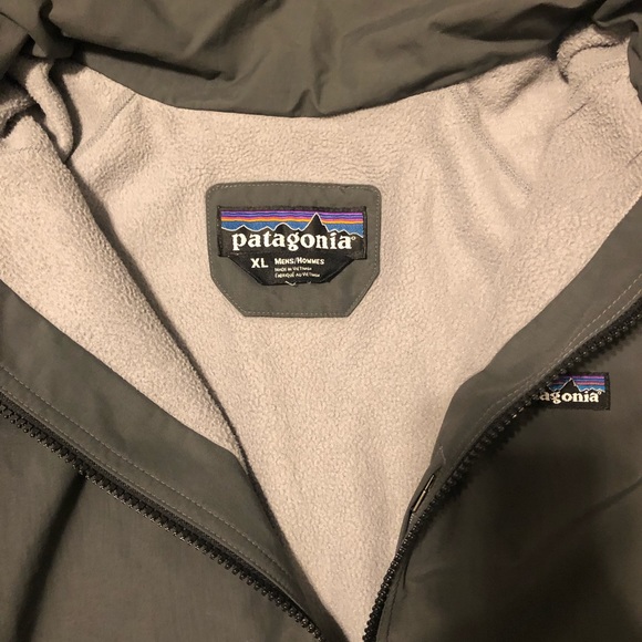 Men’s XL Patagonia Jacket - Picture 2 of 2